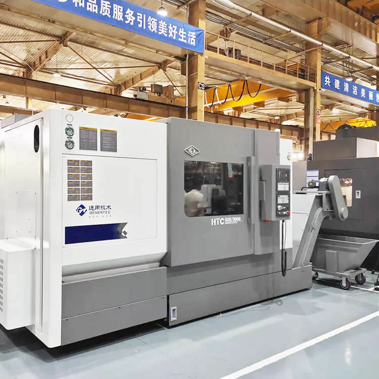 HTC50E 45 градусов горизонтальной наклонной постели CNC станка 3 оси CNC фрезерная машина