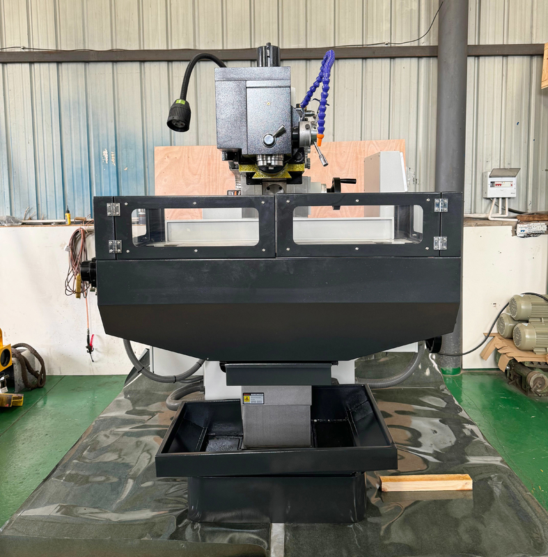4 оси Вертикальная CNC фрезерная машина XKH8140A Малая обработка форм CNC Ручной универсальный фрезерный инструмент