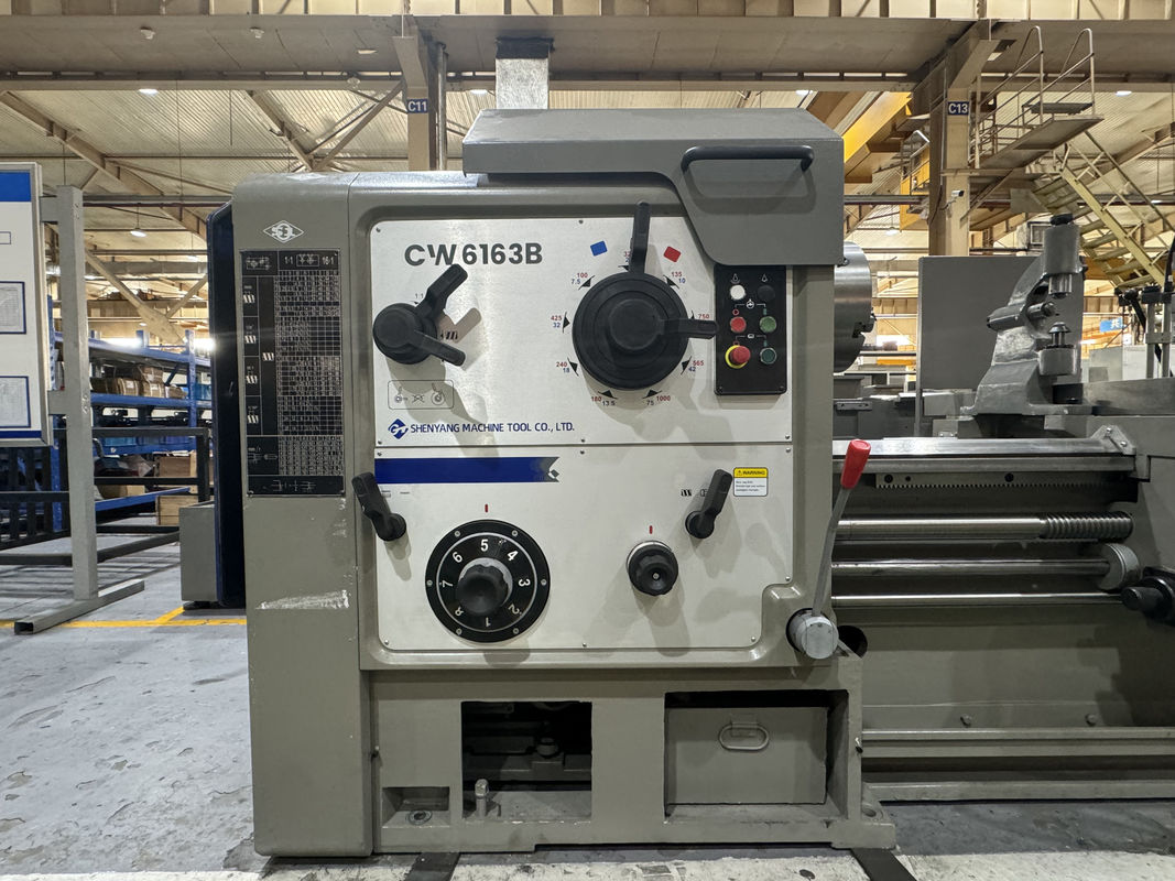 Машина для резки металла CW6163B высокоточная горизонтальная ручная станка