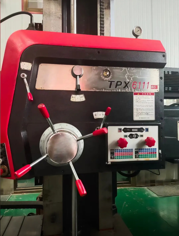 ZJ TPX6111B Горизонтальная буровая и фрезерная машина с цифровым устройством чтения