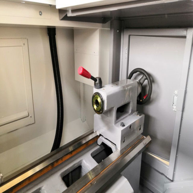 Степной механизм CNC CAK63285 Плоская кровать Степной механизм CNC 4 станции башня с сервомотором