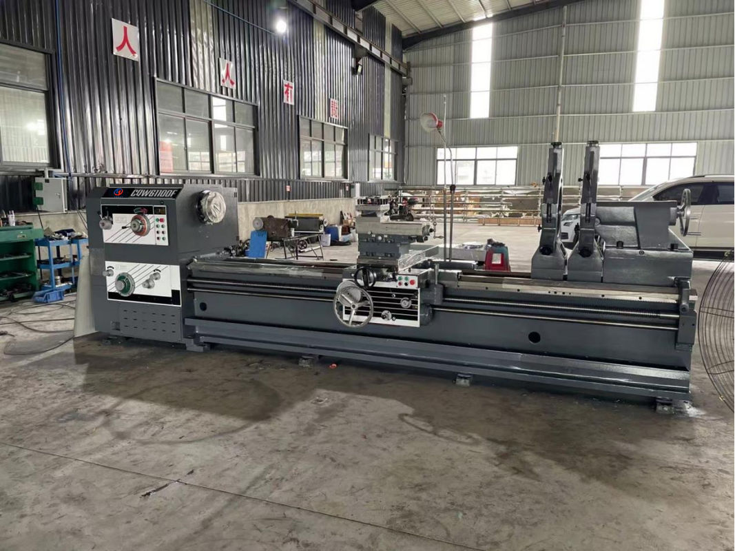 Тяжелый токарный станок для больших металлических деталей CQW61100F Большой проходной диаметр Мощная резка Тяжелый токарный станок